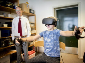 Barn med VR-briller
