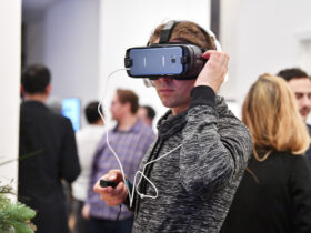 Skizofrene tackler usynlige stemmer med VR